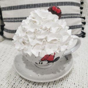 Pip Posh Design Faux Décor Disney's Minnie Mouse Tea Cup and Whipped Topper